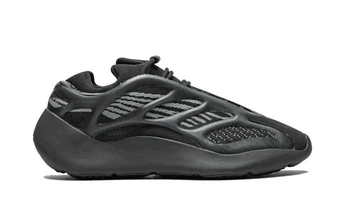 Yeezy 700 Black
