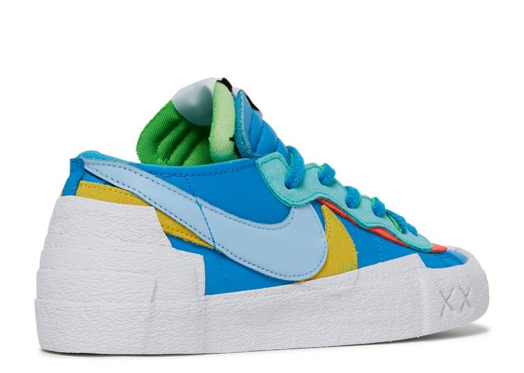 NIKE KAWS X SACAI X BLAZER LOW 'NEPTUNE BLUE'