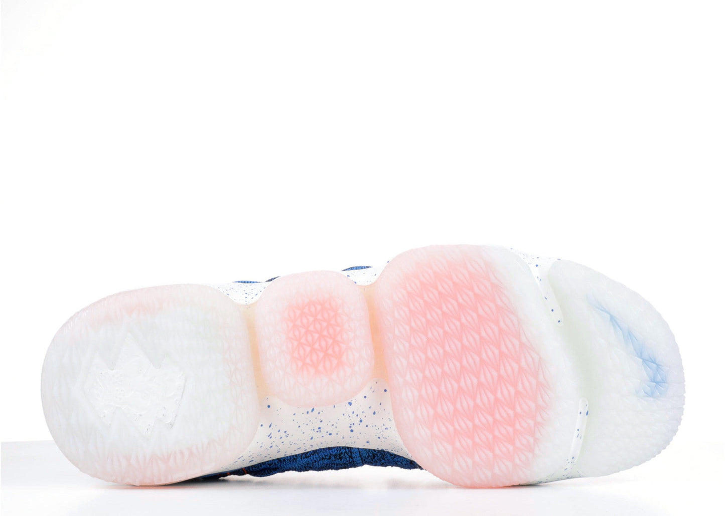 NIKE LEBRON 15 "HARDWOOD CLASSICS"