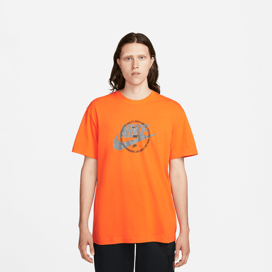 Nike Sportswear T-shirt (M)