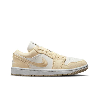 Air Jordan 1 Low SE (W)