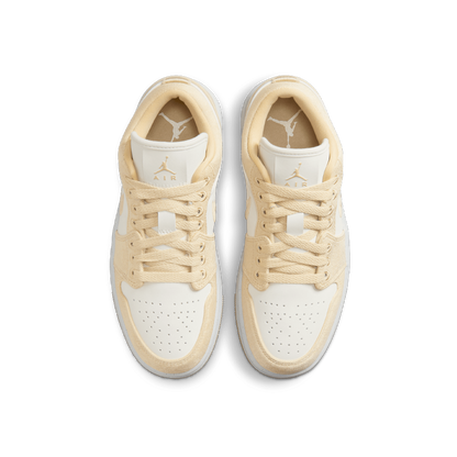 Air Jordan 1 Low SE (W)