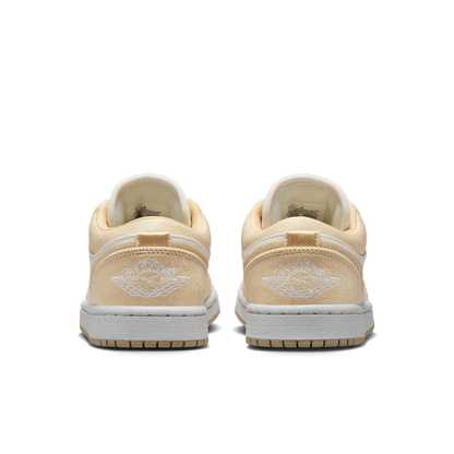 Air Jordan 1 Low SE (W)