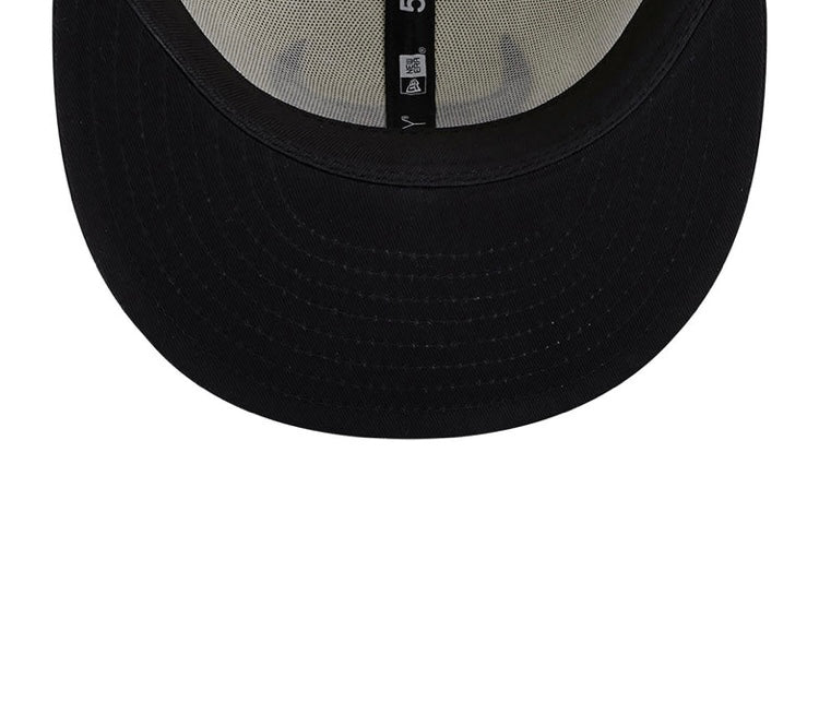 Chicago Bulls 59FIFTY Championships White/Black Cap