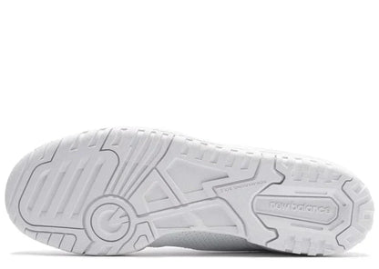 NEW BALANCE 550 TRIPLE WHITE