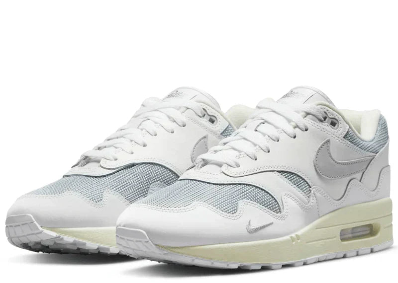 AIR MAX PATTA WHITE